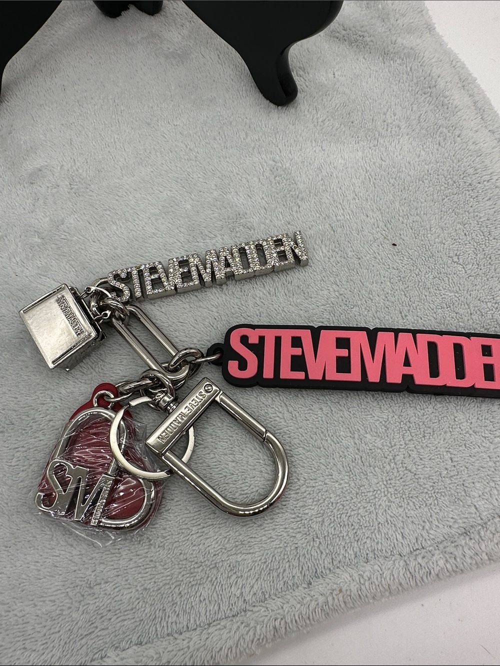 Steve Madden Cluster Pink/Red and Silver Logo Keychain & Handbag Charm Holder